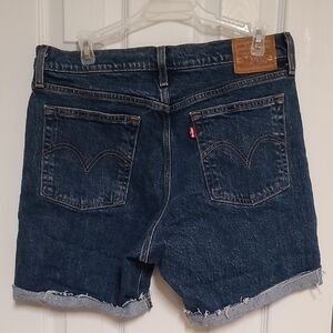 Levi's Women's Blue Denim Wedgie Straight BIG E Shorts Size 31